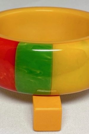SZ36 Shultz wide multicolor panels bakelite bangle