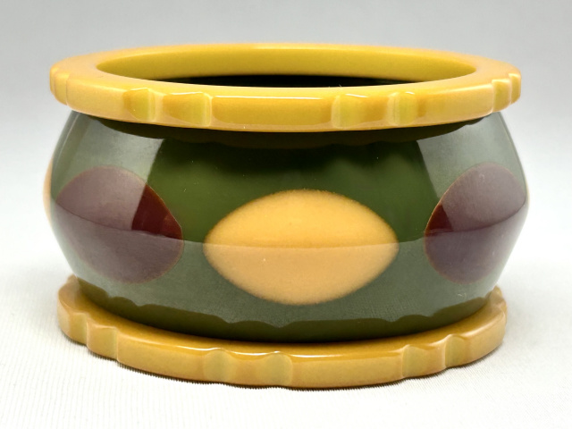SZ59 Shultz wide gray green saucer/dots bakelite bangle - Image 2