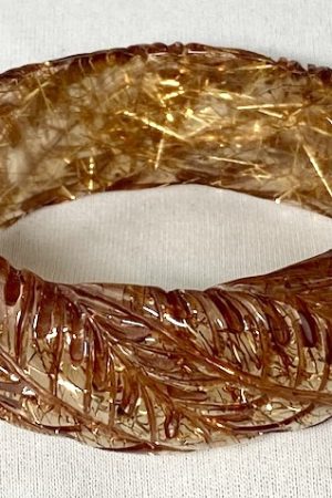 AB150 Brad Elfrink carved leaves lucite tinsel bangle
