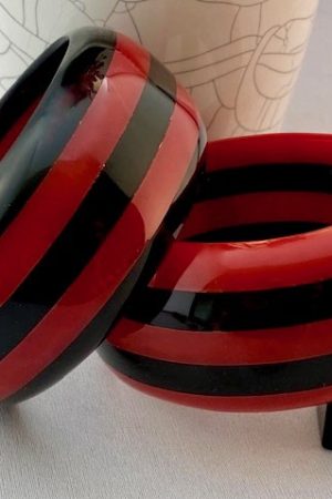 K Kronimus red/black laminated stripe bakelite bangles
