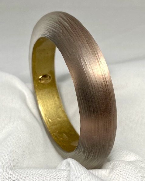 LG249 Alexis Bittar taupe lucite bangle - Image 2