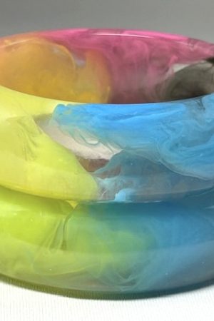 LG346 Pair cloudy marbled resin bangles