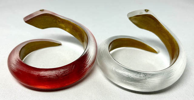 LG348 Orange red or white lucite snake bangles - Image 2