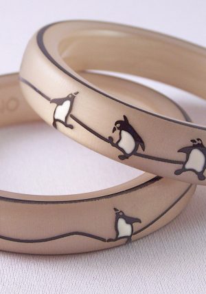PO30 PONO Taupe penguin resin bangle bracelet