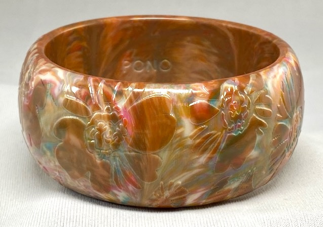 PO33 Tan flowers cut back to multicolor resin bangle