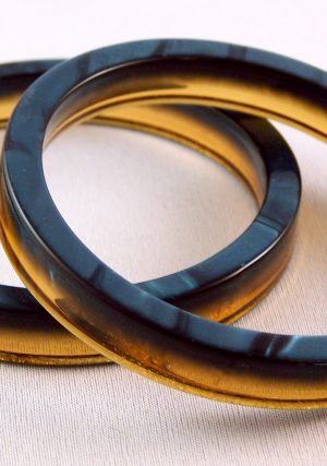 PO39 Pair PONO two tone resin bangles