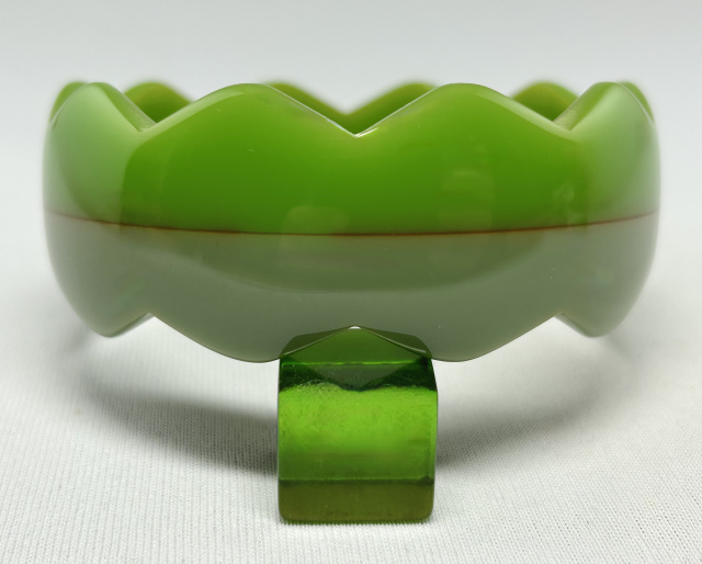 BB210 Blue grey & lime reverse zigzag bangle - Image 2