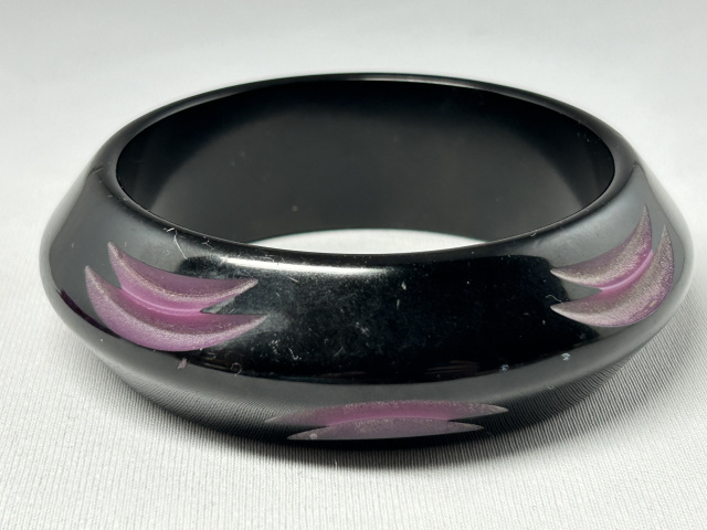 BB659 Purple bakelite saucer bangle with black overdye