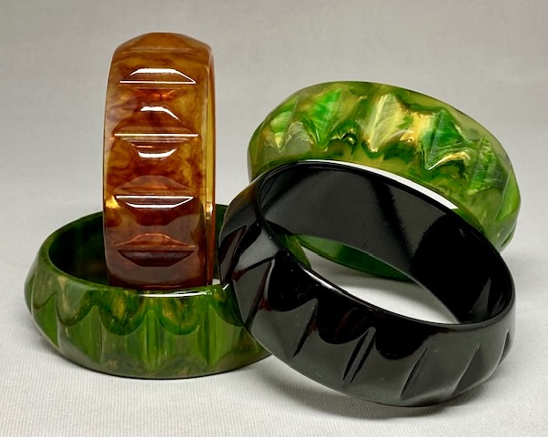 BB146 Wide daisy or pillow carved bakelite bangles - Image 2